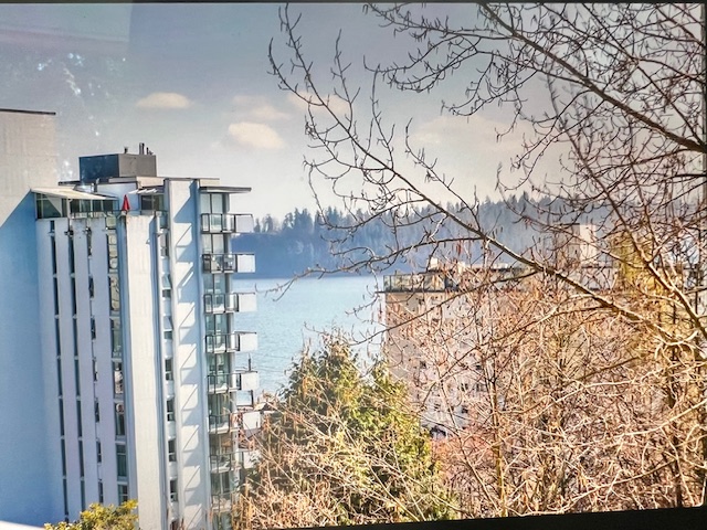 2670 CAD in West Vancouver