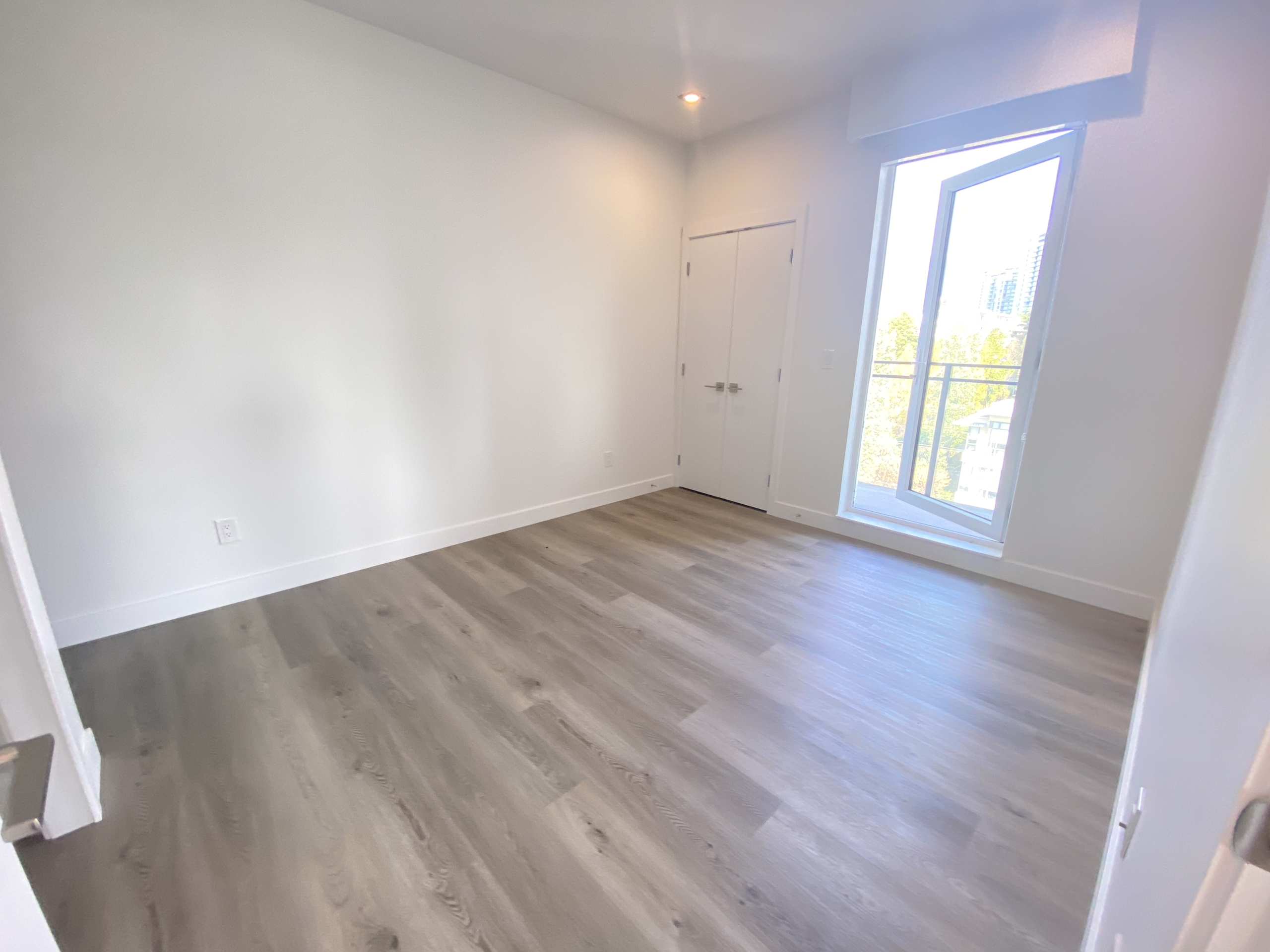 4500 CAD in North Vancouver — photo 11