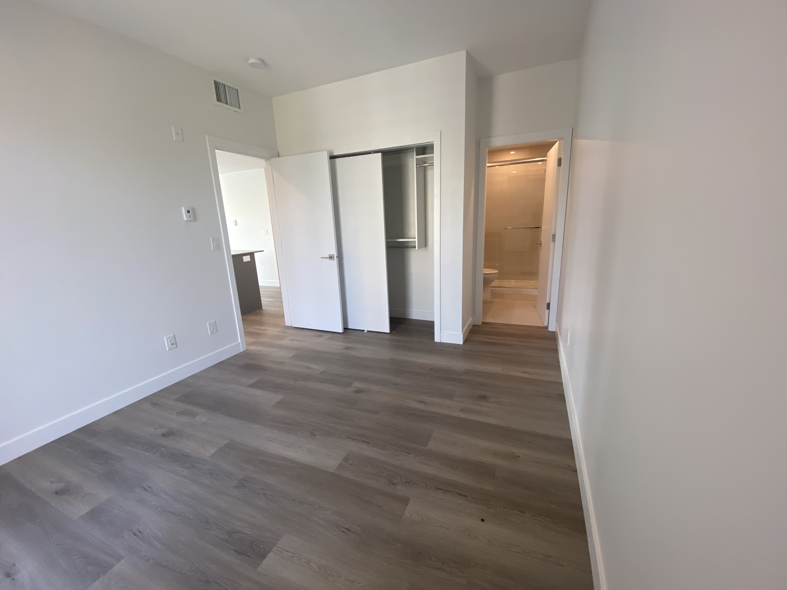 4500 CAD in North Vancouver — photo 10