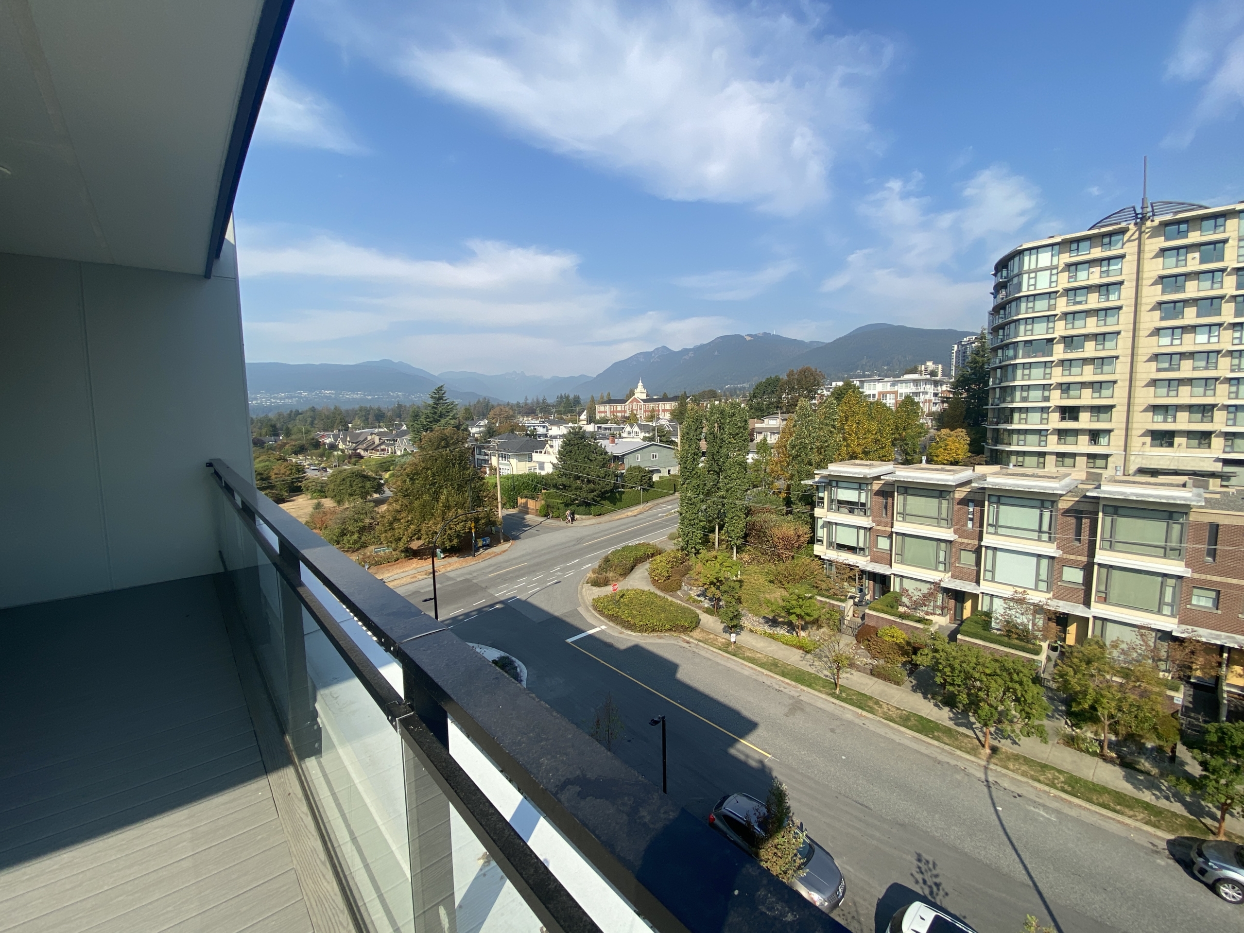 4500 CAD in North Vancouver