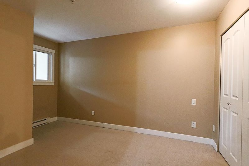 Burnaby Townhouse for rent - 1 Bedroom — photo 13