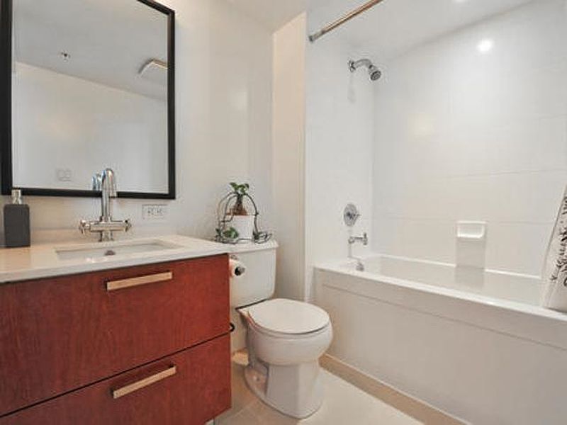 Vancouver Condominimum for rent - 2 Bedrooms — photo 6