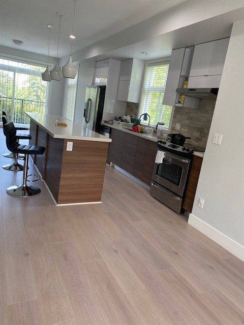 1 Bed Townhouse for Rent in Surrey - CA$900/month — photo 5