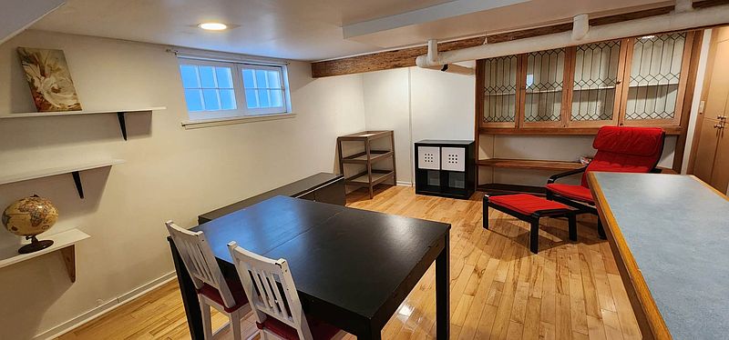 Vancouver House for rent - 2 Bedrooms — photo 3