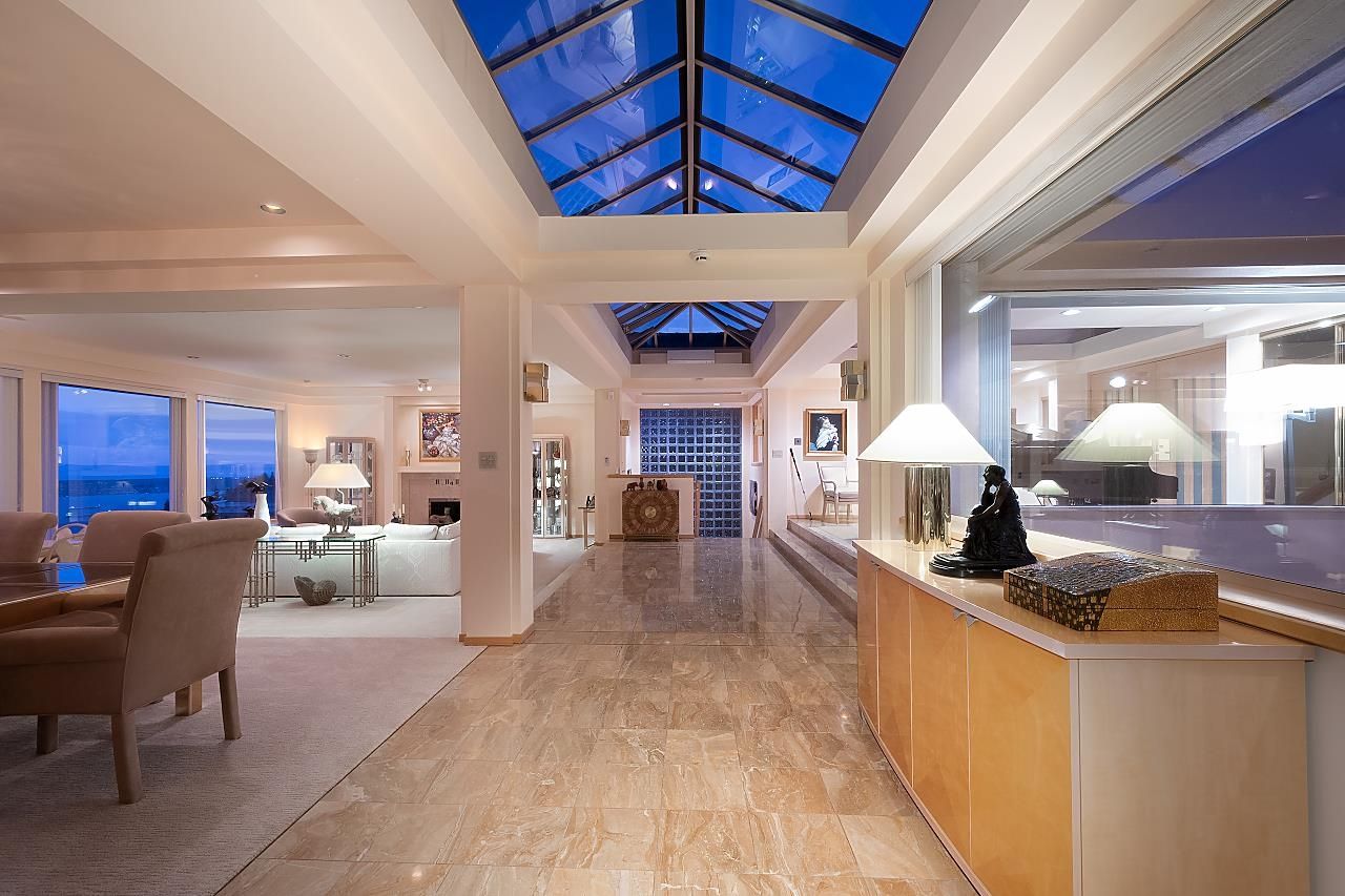 15800 CAD in West Vancouver — photo 3