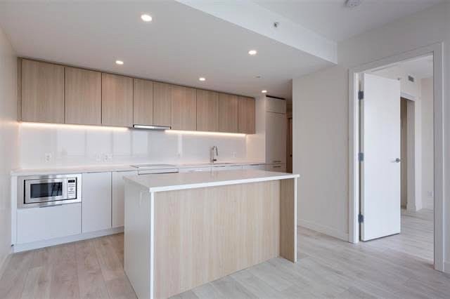 Modern 1-Bed Apartment in Surrey - $1,950/month — photo 2