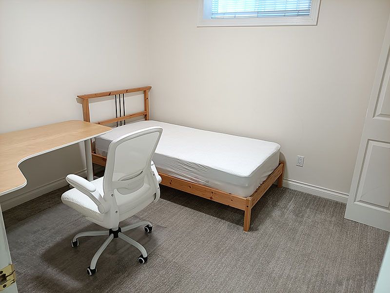 Burnaby House for rent - 3 Bedrooms — photo 6