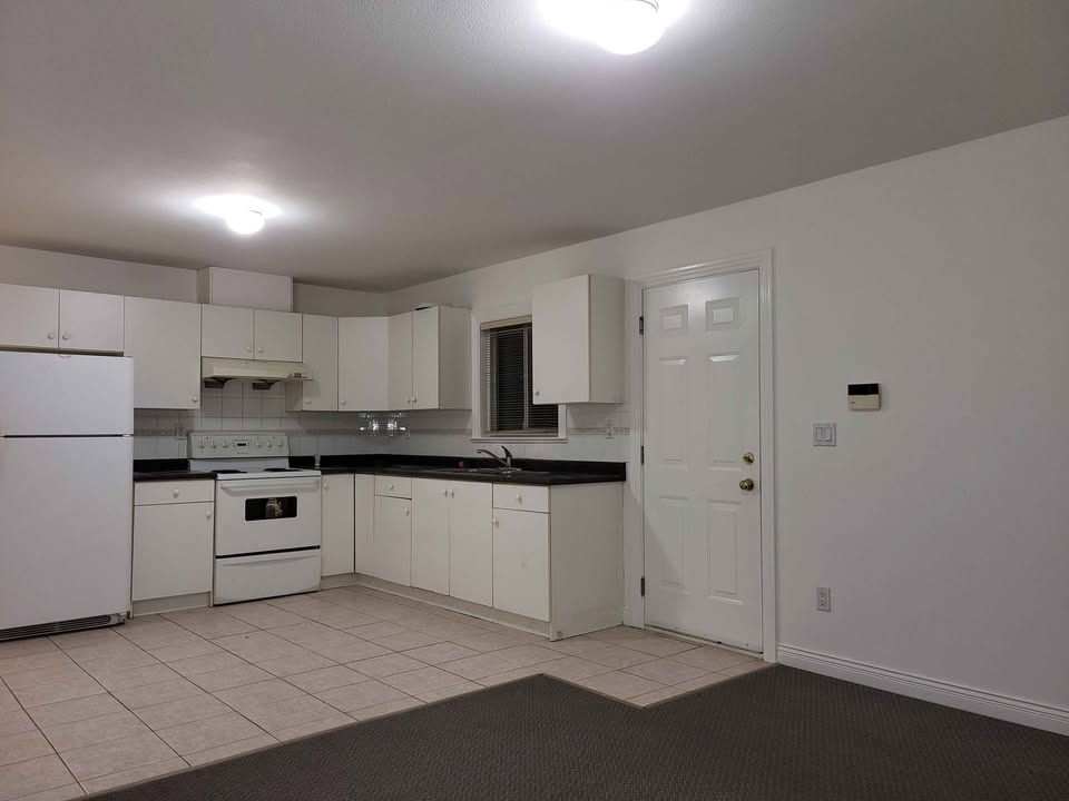 2 Bedroom Apartment for Rent in New Westminster — photo 6