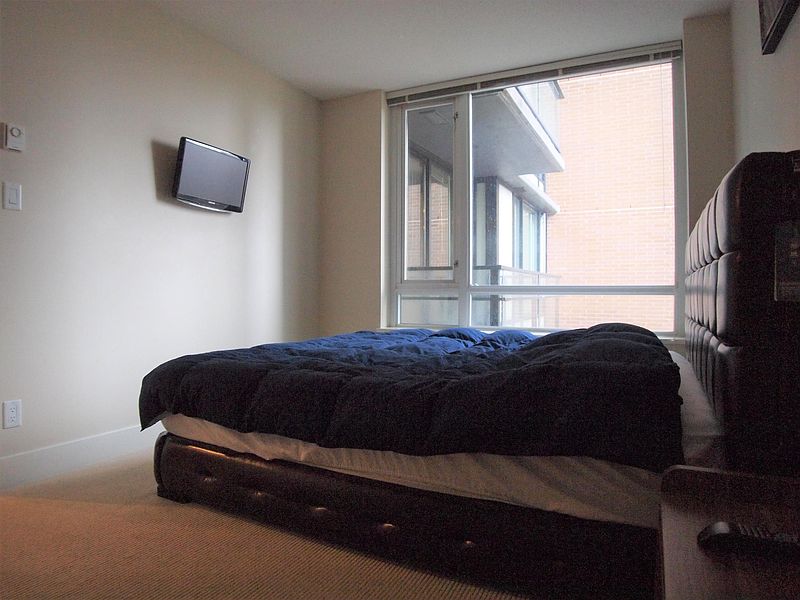 Vancouver Condominimum for rent - 2 Bedrooms — photo 6