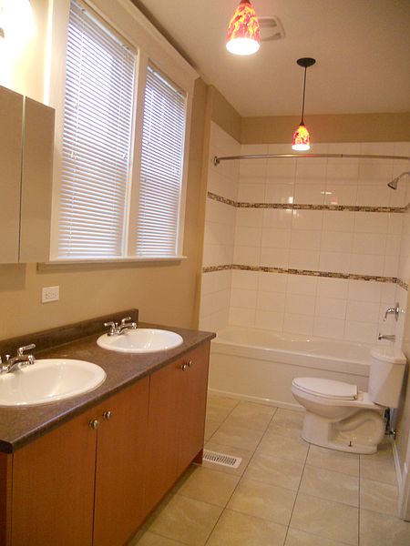 Vancouver House for rent - 1 Bedroom — photo 5