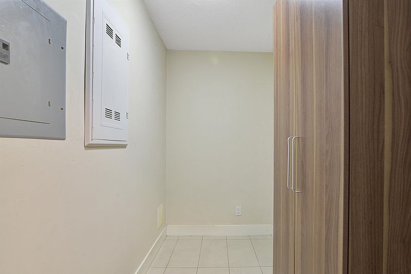 Vancouver Condominimum for rent - 2 Bedrooms — photo 12