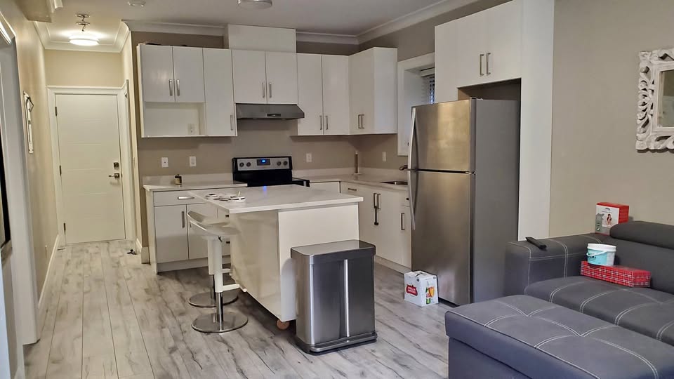 Charming 1 Bed Apartment in Surrey in Surrey