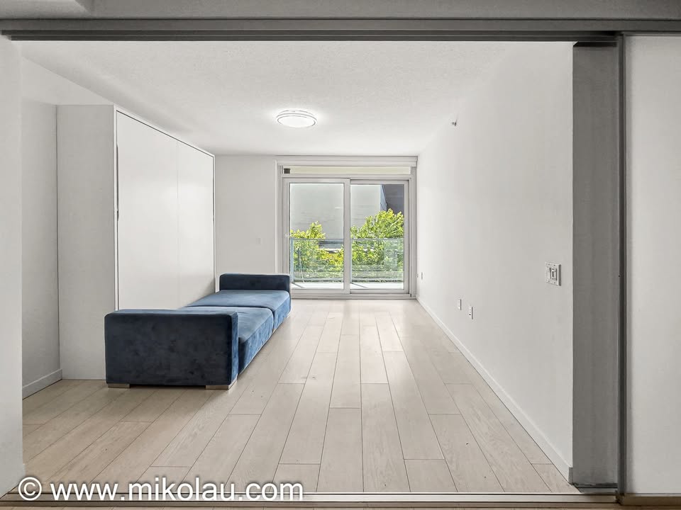 Spacious 2 Bed Apartment in Vancouver for Rent — photo 7