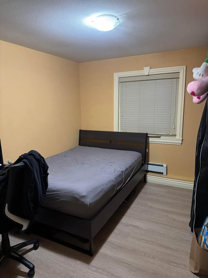 Spacious 3 Bed Apartment for Rent in Surrey — photo 8