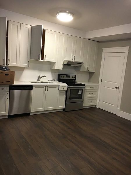 Burnaby House for rent - 1 Bedroom — photo 4