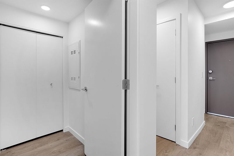 Vancouver House for rent - 1 Bedroom — photo 20