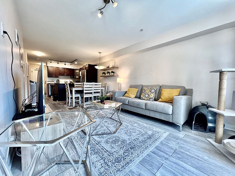 Langley Apartment for rent - 2 Bedrooms — photo 8