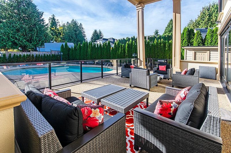 Surrey House for rent - 5 Bedrooms — photo 28