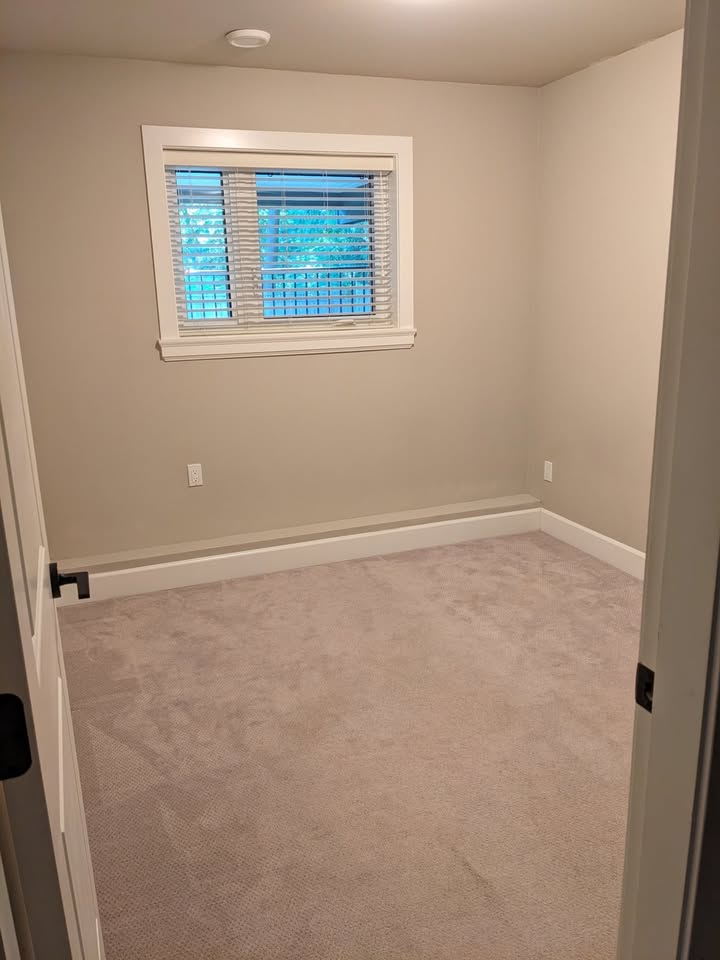 Charming 2-Bedroom Basement Suite in Surrey — photo 7
