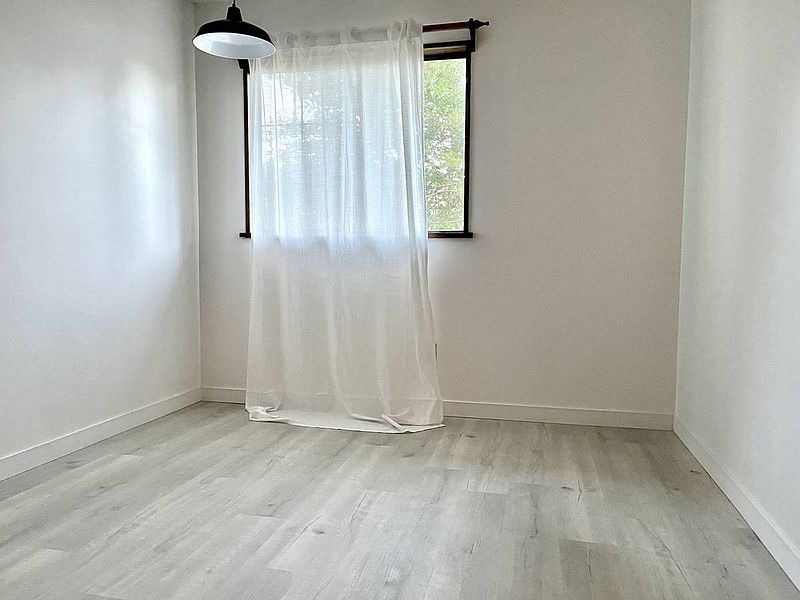 Burnaby Apartment for rent - 3 Bedrooms — photo 35