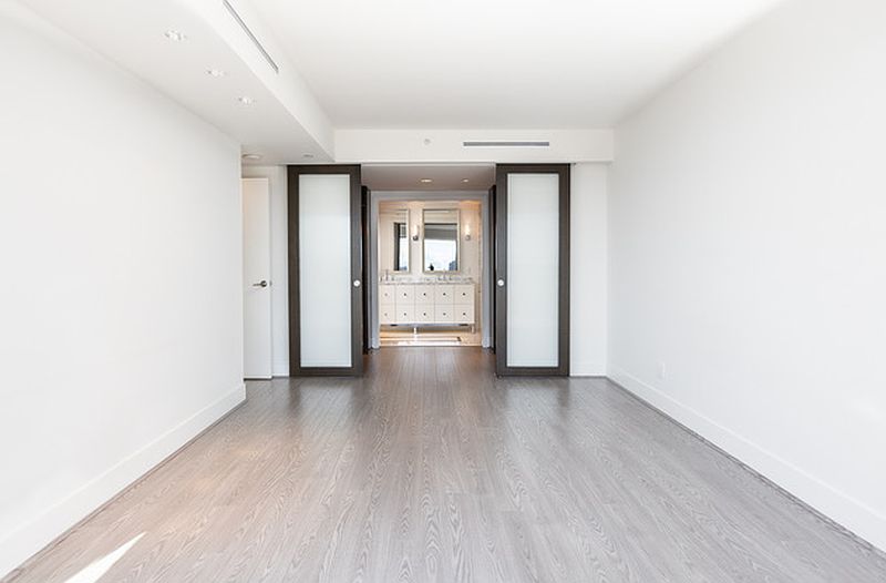 Vancouver Apartment for rent - 3 Bedrooms — photo 3