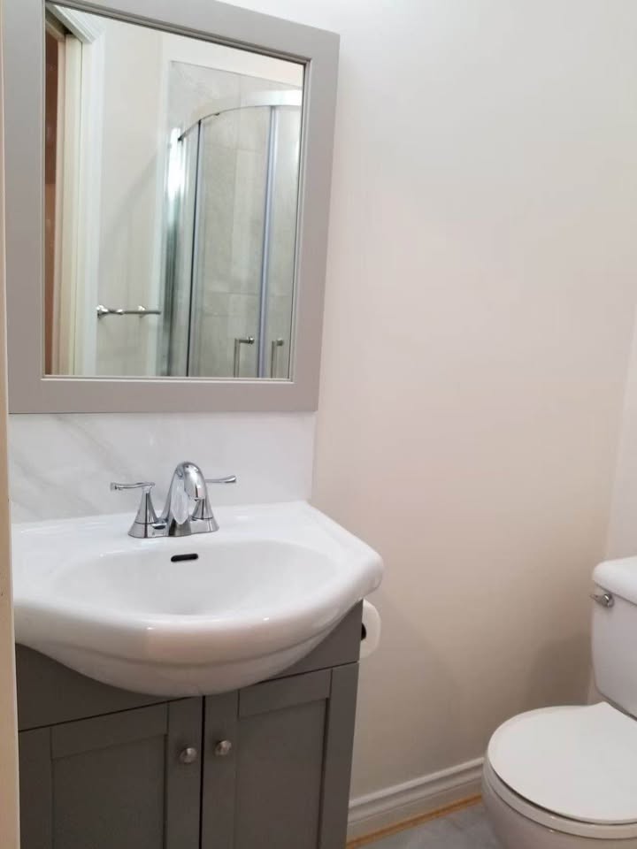 Cozy Bedroom for Rent in Vancouver - CA$1100/month — photo 7