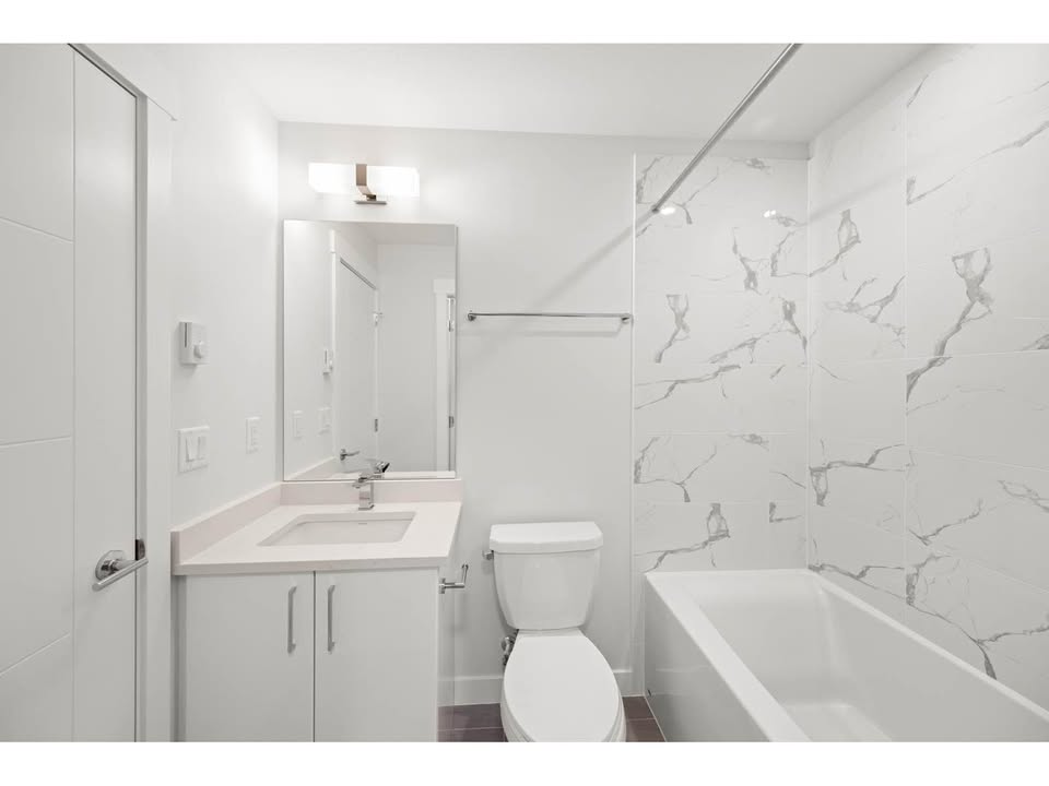 Modern 1 Bed Apartment for Rent in Mission — photo 10
