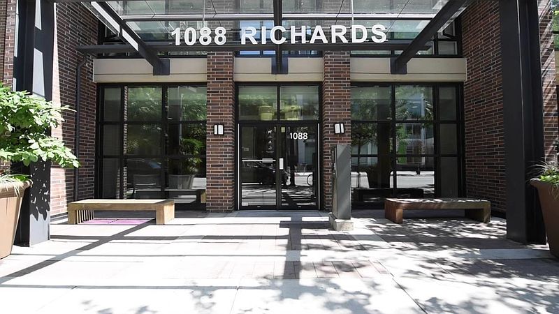 Vancouver Condominimum for rent - 2 Bedrooms — photo 12