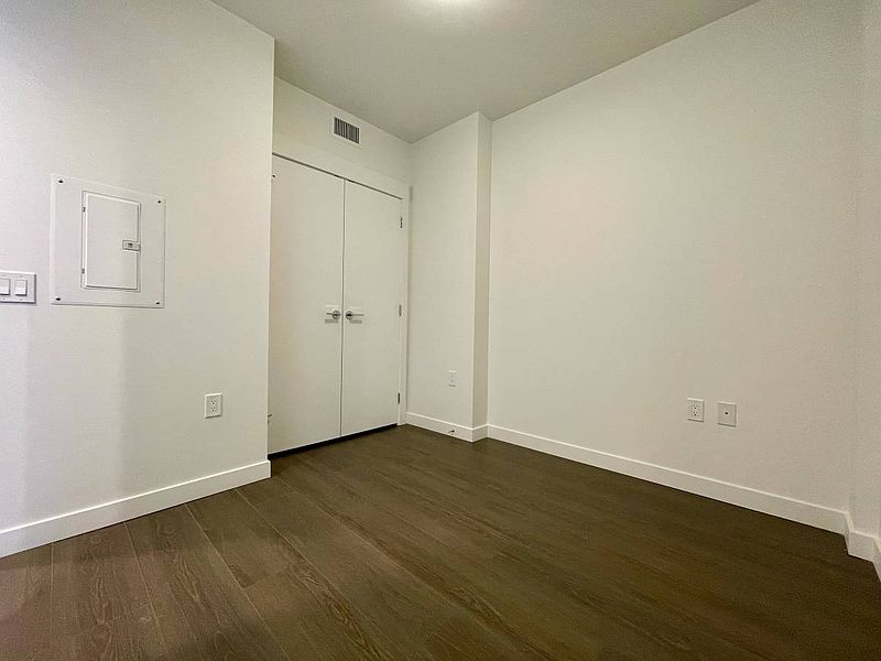 New Westminster Apartment for rent - 1 Bedroom — photo 11