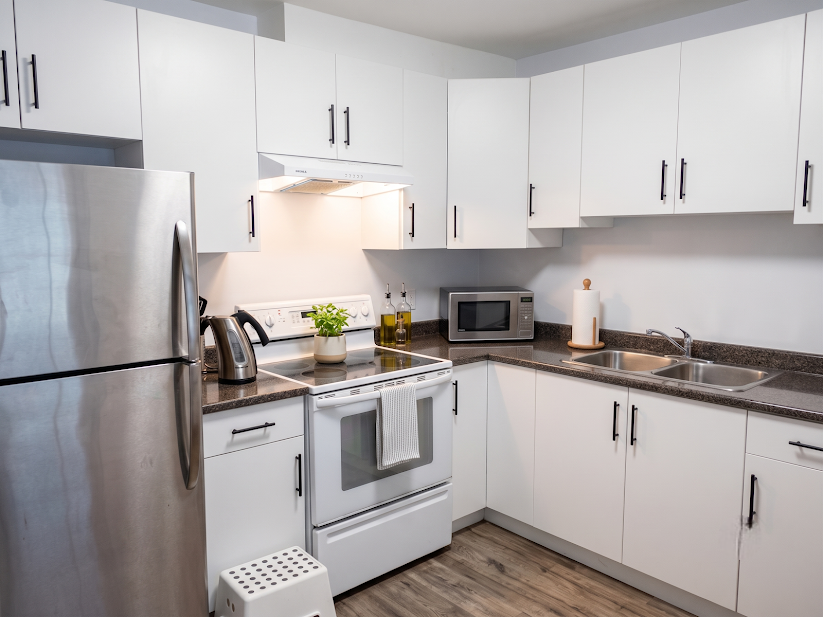 14114 113a Ave, Surrey | 1 BD / 1 BA | Garden Suite — photo 3