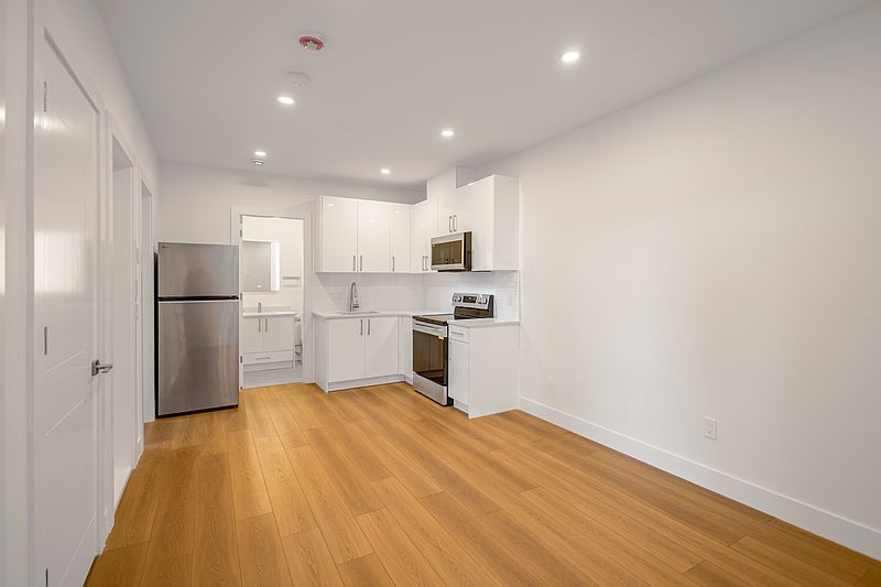 Burnaby House for rent - 1 Bedroom — photo 3