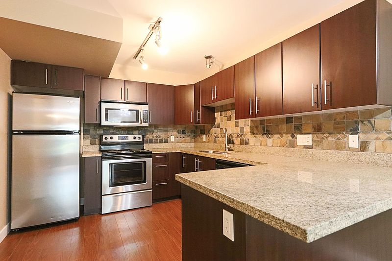 Burnaby Townhouse for rent - 1 Bedroom — photo 6