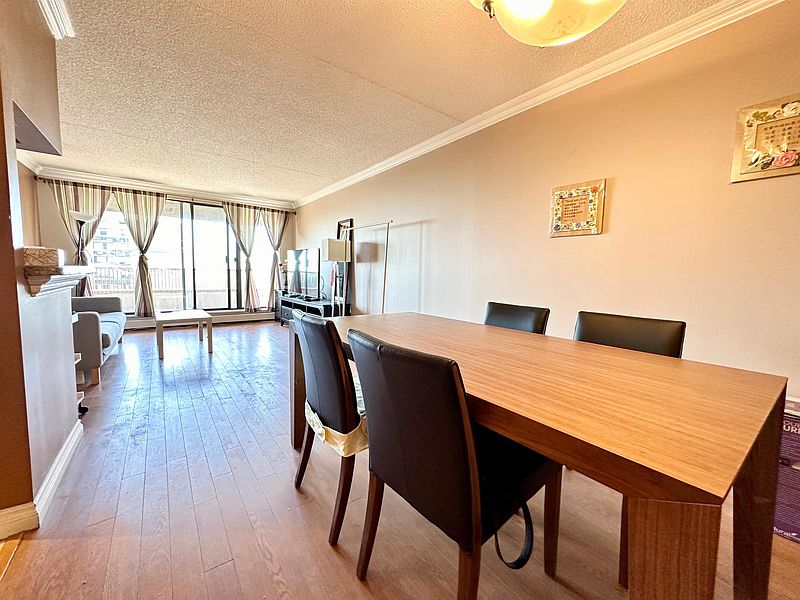 Burnaby Condominimum for rent - 2 Bedrooms — photo 3