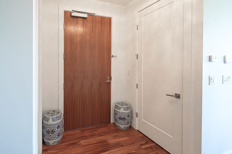 Vancouver Apartment for rent - 4 Bedrooms — photo 23