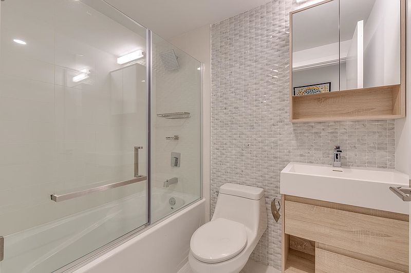 Vancouver Condominimum for rent - 3 Bedrooms — photo 12