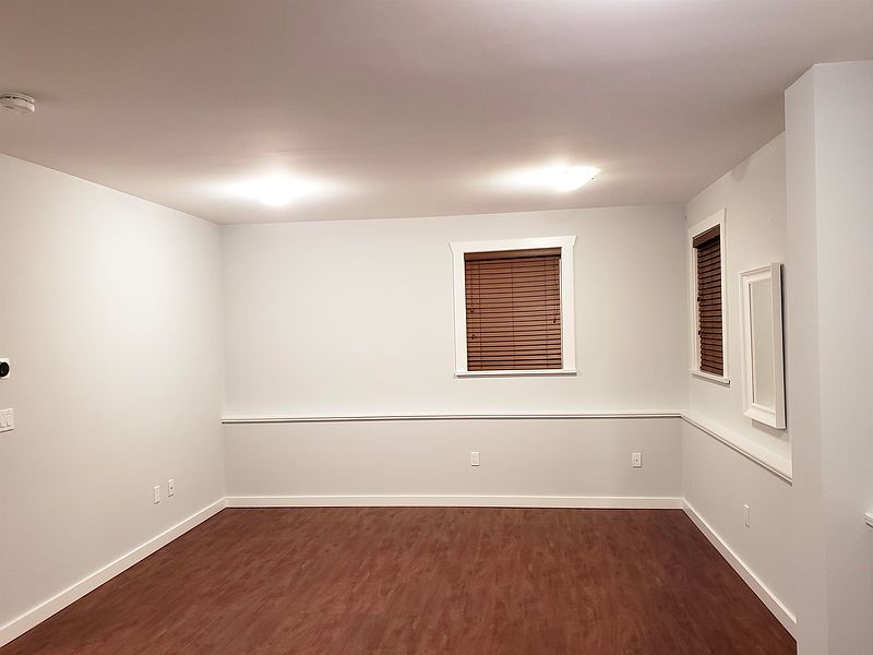 New Westminster House for rent - 2 Bedrooms — photo 5