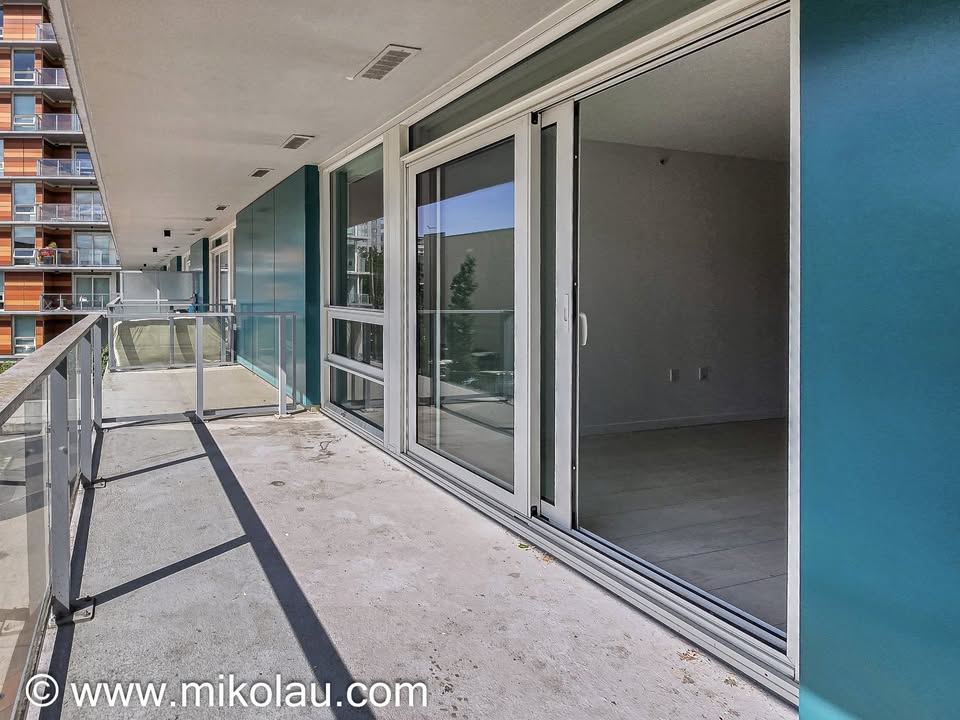 Spacious 2 Bed Apartment in Vancouver for Rent — photo 10