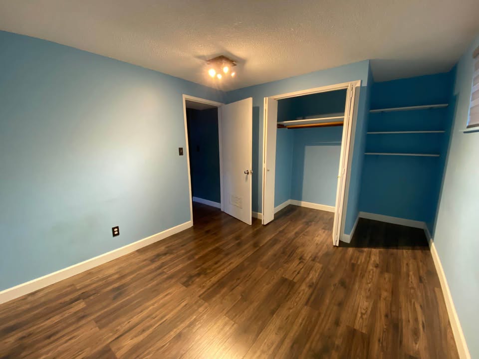 2 Beds 1 Bath House in Vancouver for Rent — photo 8