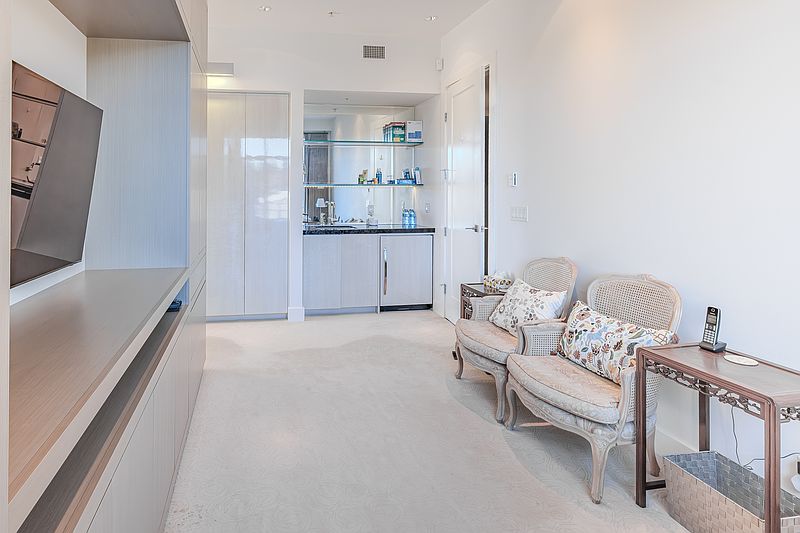 Vancouver Apartment for rent - 4 Bedrooms — photo 14