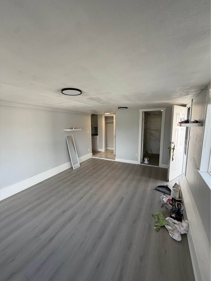 Charming 1 Bed Apartment in Abbotsford — photo 9