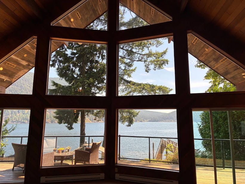326 Sasamat Ln, North Vancouver | 3BD/2BA | Waterfront Home — photo 18