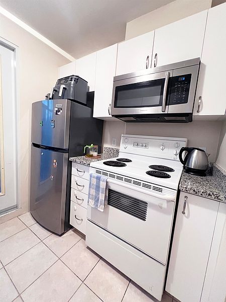 Vancouver Condominimum for rent - 1 Bedroom — photo 7