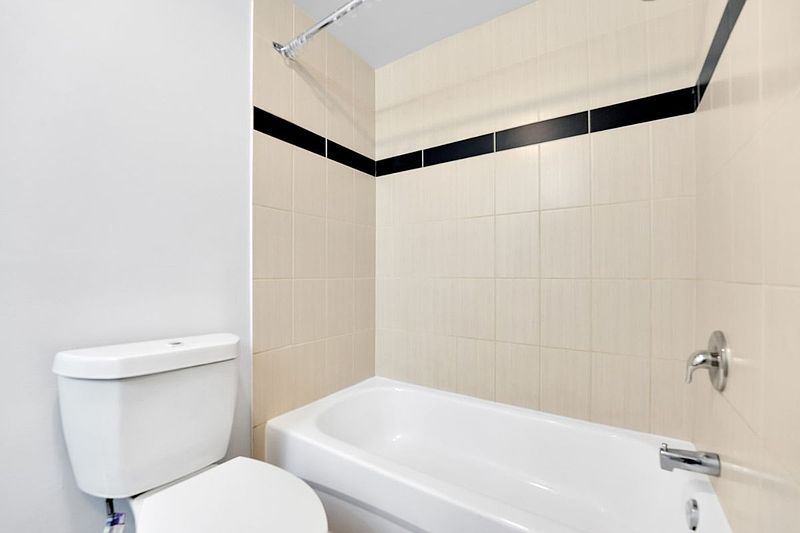 New Westminster Apartment for rent - 1 Bedroom — photo 6