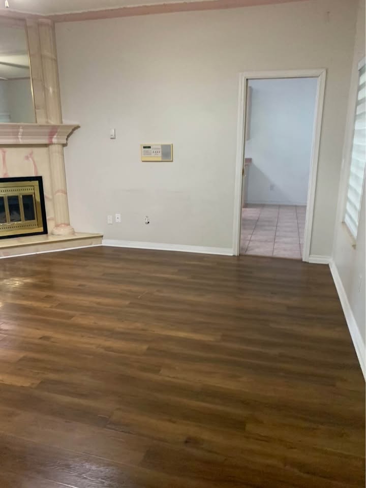 Spacious 4 Bedroom House for Rent in Surrey — photo 11