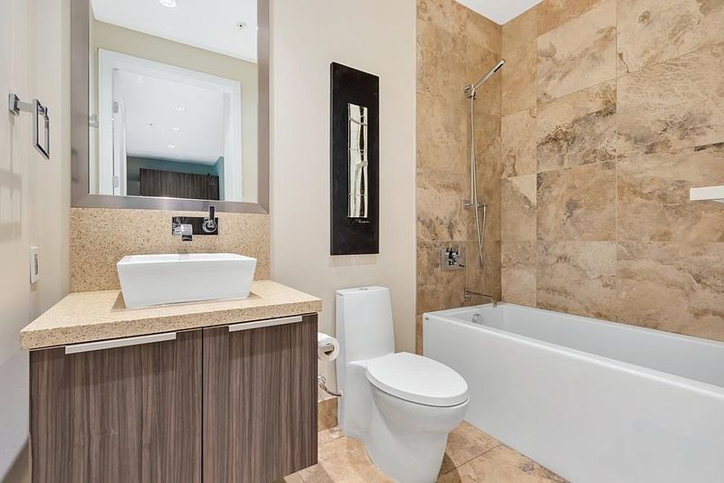 Vancouver Townhouse for rent - 1 Bedroom — photo 11