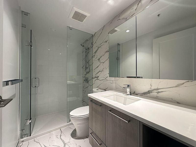 Richmond Condominimum for rent - 2 Bedrooms — photo 7