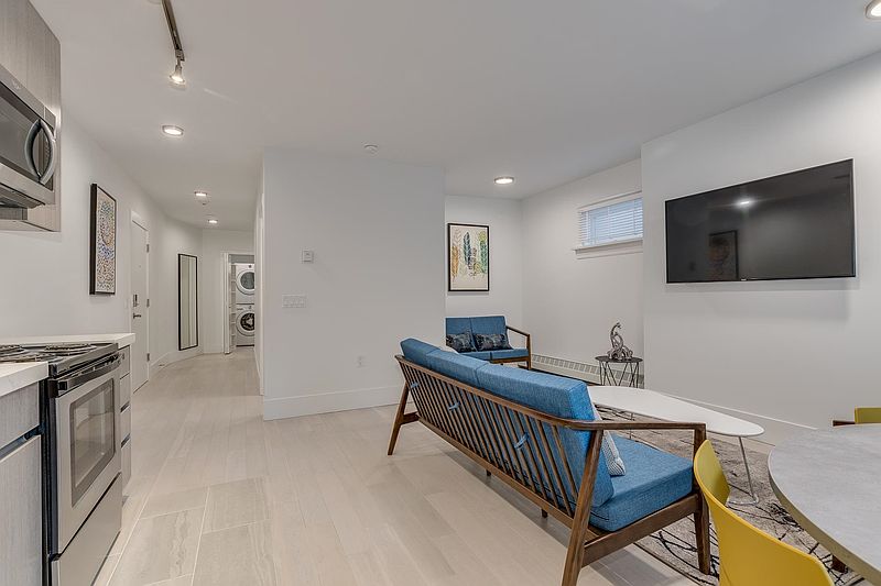 Vancouver Condominimum for rent - 3 Bedrooms — photo 7