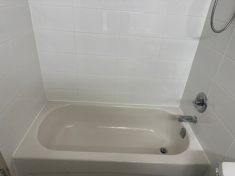 Burnaby Apartment for rent - 1 Bedroom — photo 22