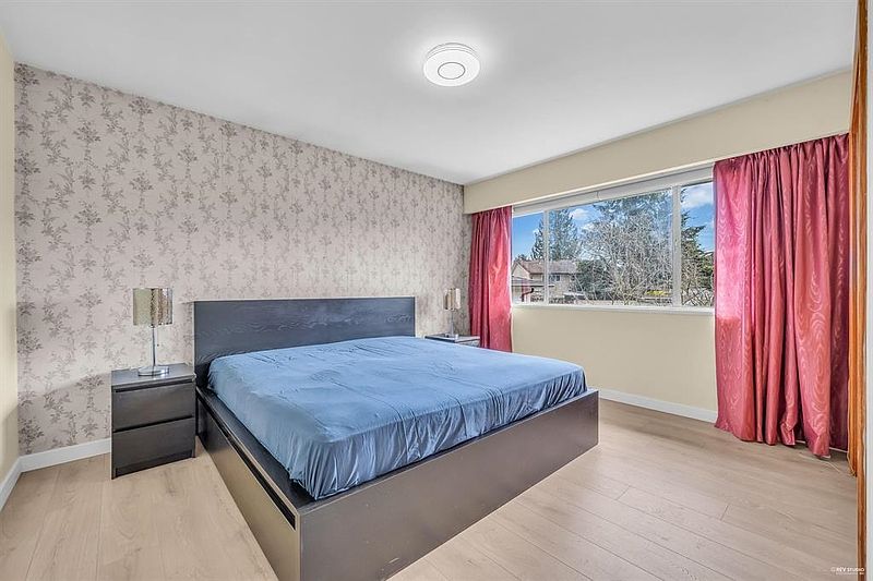 Richmond House for rent - 3 Bedrooms — photo 10