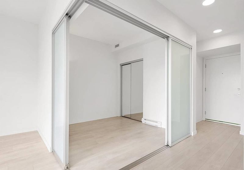 Coquitlam Condominimum for rent - 1 Bedroom — photo 4